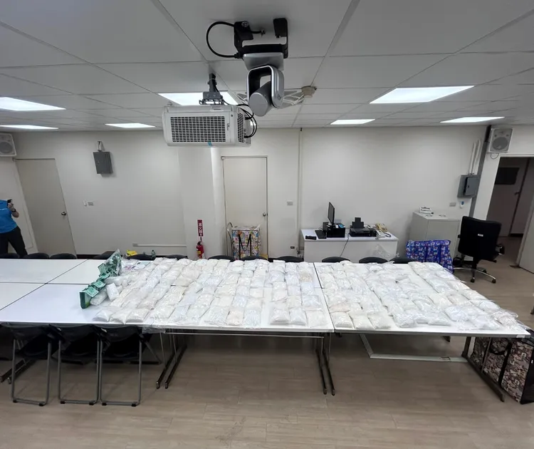 警方查獲150公斤K他命毒品，市價達2.4億元。民眾提供