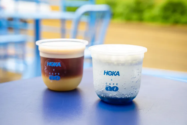 HOKA與CAFEAO推出2款限定聯名夏日沁爽飲品Wave、Sunnywake。品牌提供
