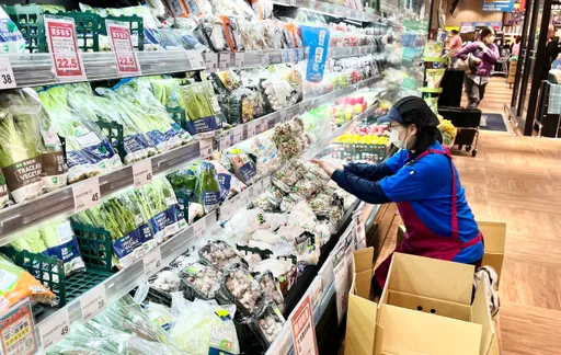丹娜丝台风重创农业区 空心菜、青葱每公斤飙破百元