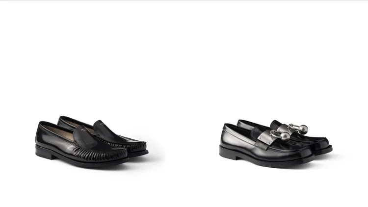 PRADA深棕色皮革樂福鞋（左）4萬2500元、PRADA黑色皮革樂福鞋飾以金屬球細節（右）5萬5000元。品牌提供