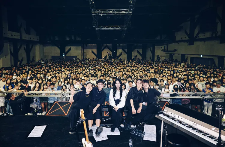 吳朵芸昨晚回故鄉高雄開唱。形上娛樂提供