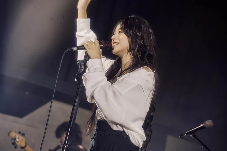 粉絲暖心應援化解小插曲，讓吳朵芸好暖心。形上娛樂提供