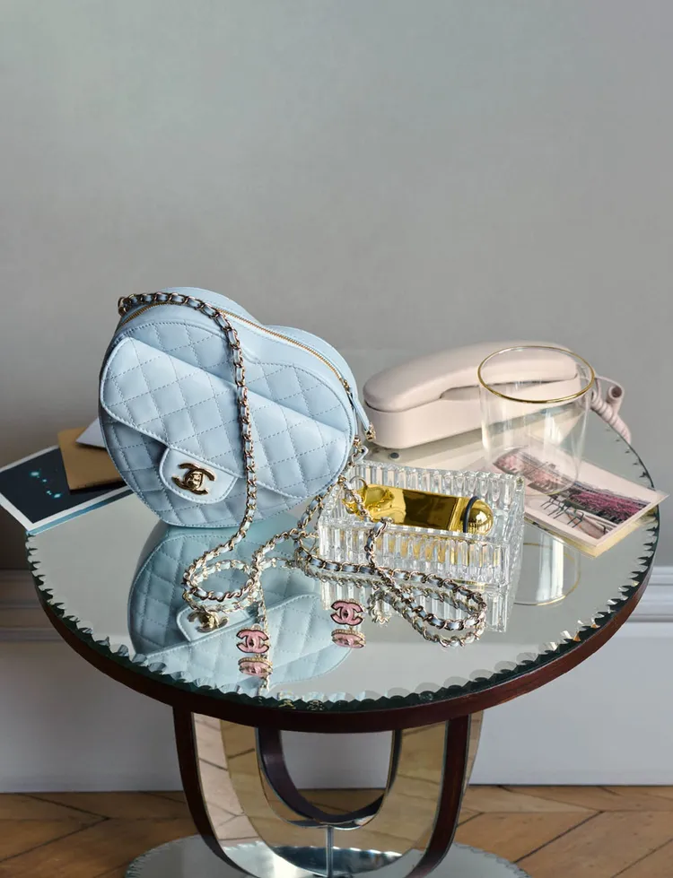 香奈兒2025/26秋冬前導系列形象廣告。品牌提供