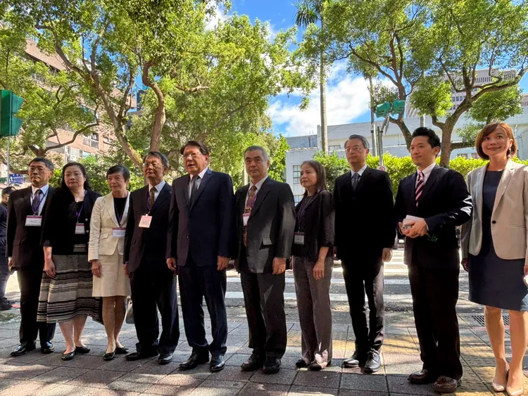 大法官被提名人蔡秋明、蘇素娥、蕭文生、鄭純惠、林麗瑩、陳慈陽、詹鎮榮，25日全數遭立院否決。資料照片，邱筠媜攝