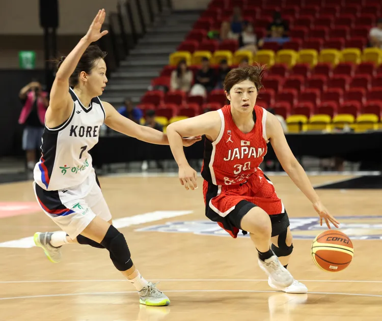 日本與韓國的女籃派出重兵，分別是世大運代表隊，以及韓國女籃國家隊。籃協提供