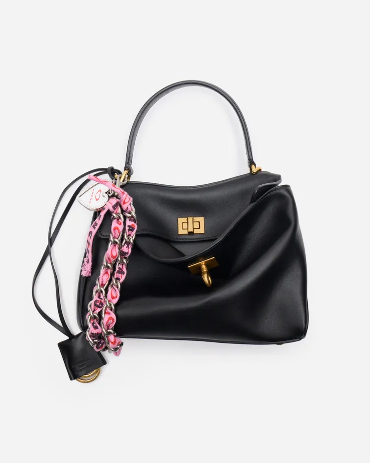 BALENCIAGA七夕推薦包款。品牌提供