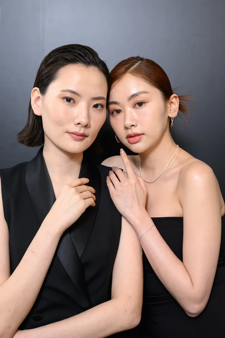 Model示範SUQQU秋季彩妝。品牌提供