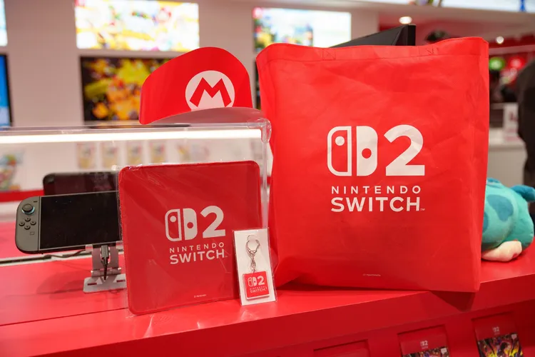 首賣會可獲得Nintendo Switch 2限定吊飾、手提袋、滑鼠墊、瑪利歐紙帽等好禮。翻攝自傑仕登 Justdan臉書
