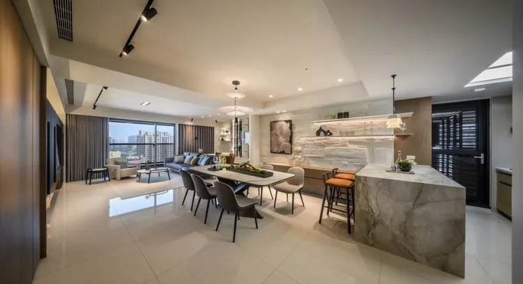 慶旺建設屬於高雄知名品牌建商，每年推案量有限，著重經營換屋客層。慶旺提供