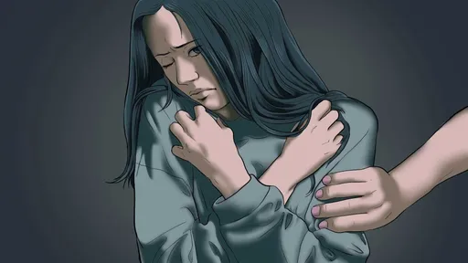 嘉義惡男逼弱智女當性奴 裸體學狗爬還強拍裸照 一審重判15年