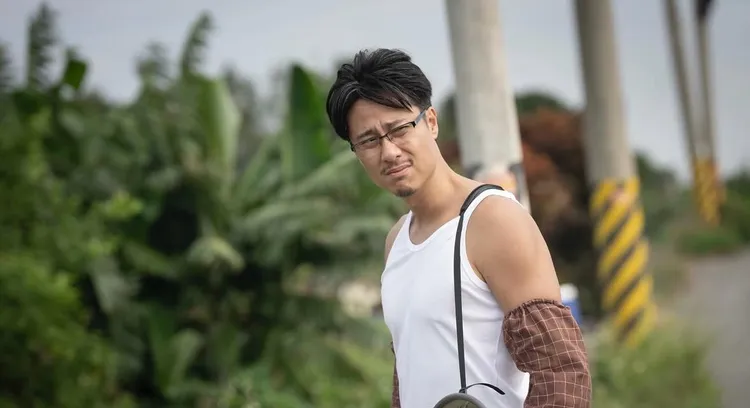 劉書宏化老妝。資料照