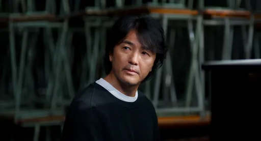 郑伊健圆梦化身沧桑音乐人 携手最美星二代谱跨时空之恋