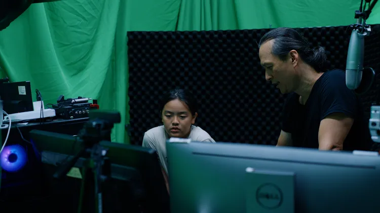 台北市辛亥國小推動「藝術跨域元宇宙美感教育」課程，以「3D 吉祥物設計」為主題，結合VIVERSE Create，將原本侷限於2D圖像的創作，延伸為完整的3D沉浸式學習體驗。HTC提供