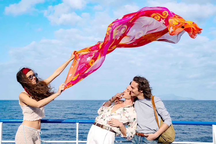 《拿坡里的美麗傳說》以浪漫迷人的影像呈現極致影像詩篇。海鵬影業提供