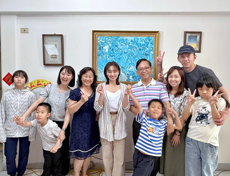 張文綺(中)擔任《誰來晚餐16》節目嘉賓。公視提供