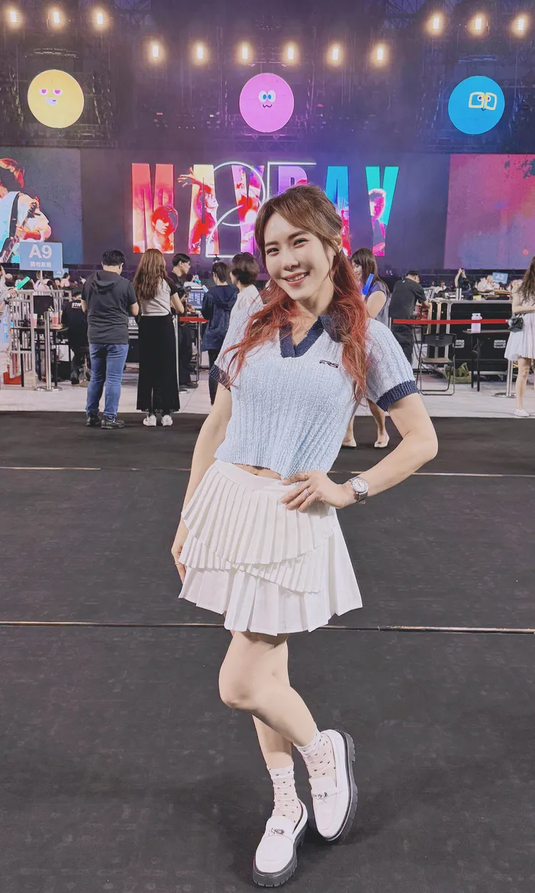 吳申梅上周朝聖五月天大巨蛋演唱會。本人提供