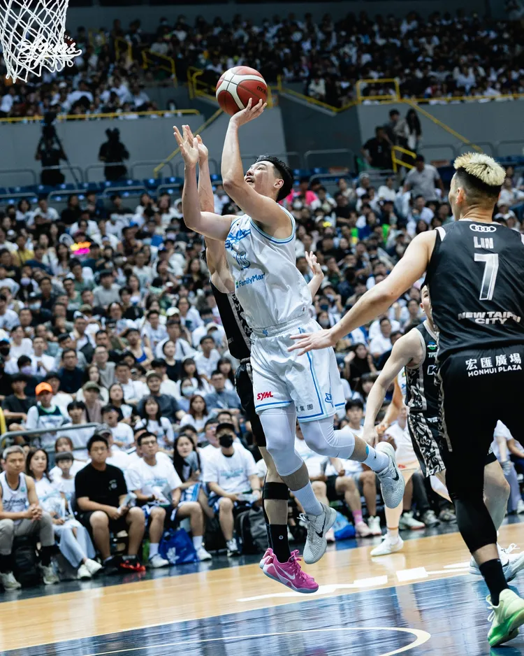 胡瓏貿(中)將加入亞洲盃中華隊集訓。TPBL