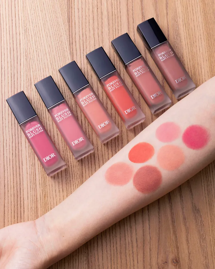 Dior超完美微醺腮紅露，各11ml／1750元。品牌提供