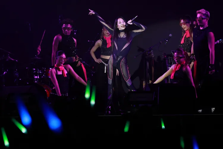 温嵐帶來回憶殺金曲串燒。彭欣偉攝