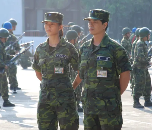 經典神劇《新兵日記》強勢回歸 劉香慈曝2兒超萌反應