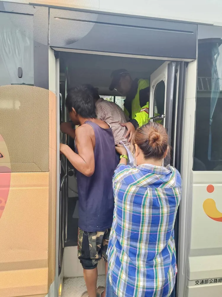 屏東已預防性撤離滿州鄉122人。縣府提供