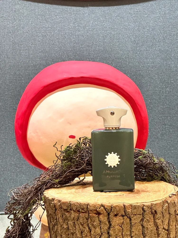 AMOUAGE浮圖行者，100ml／1萬2800元。張家玲攝