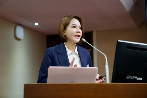 抽血換學分|藍委批衛福部怠惰:「違法採血」還等教育部調查?