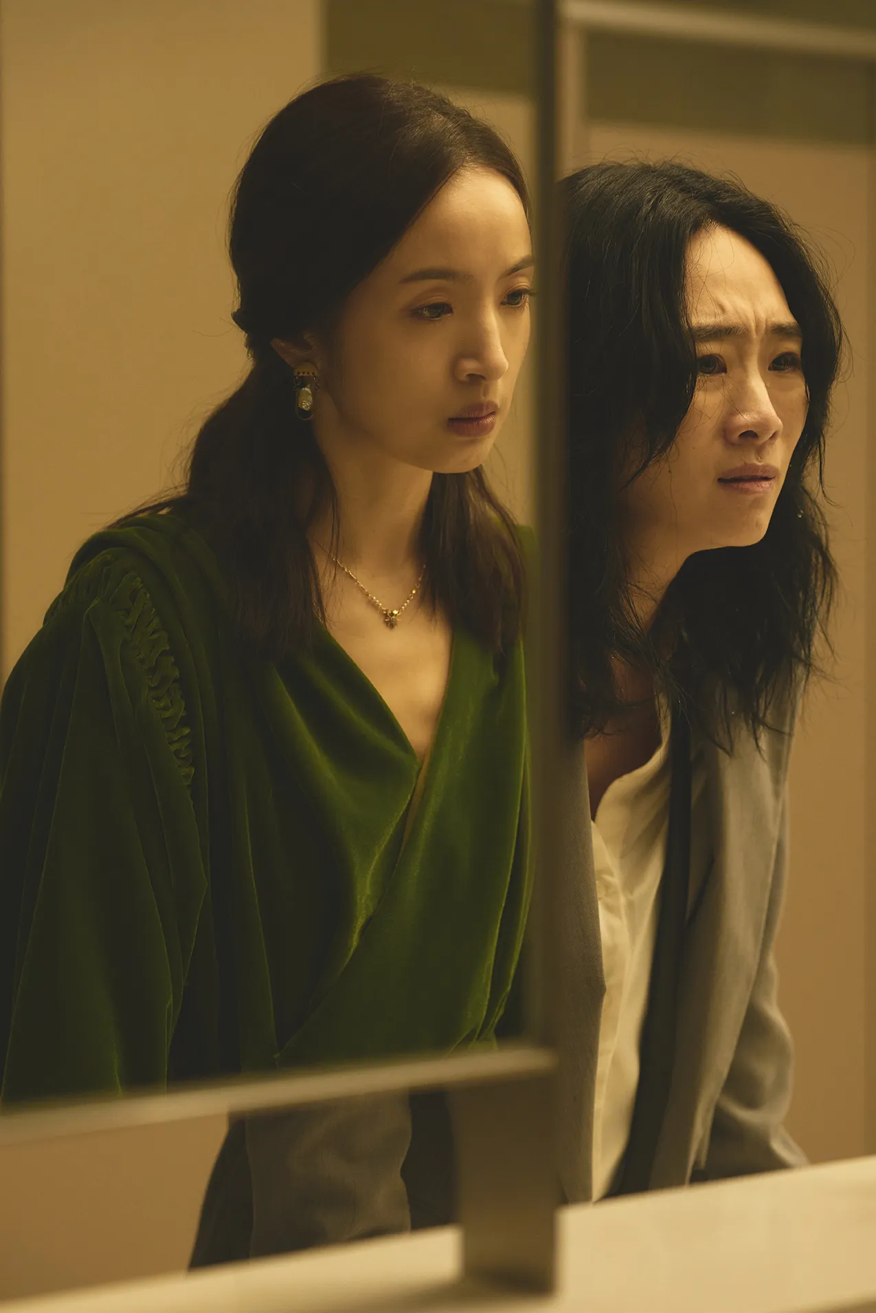 林依晨与吴可熙首次合作。周子娱乐提供