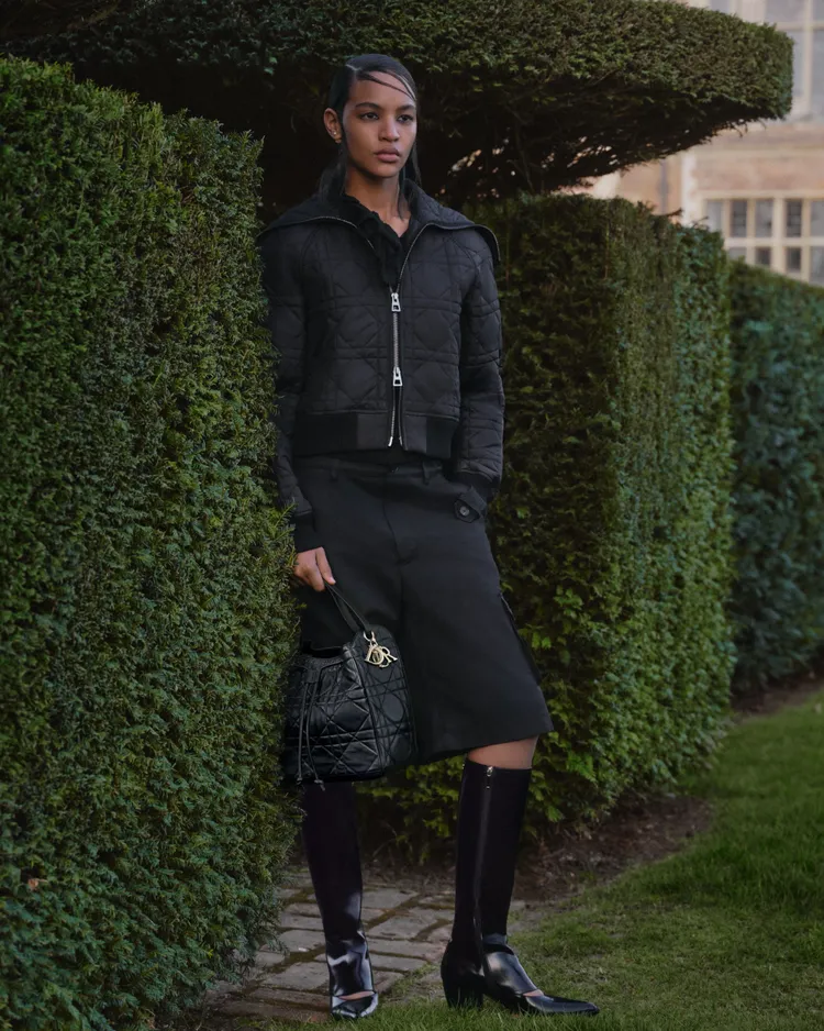 DIOR全新D-Motion包。品牌提供