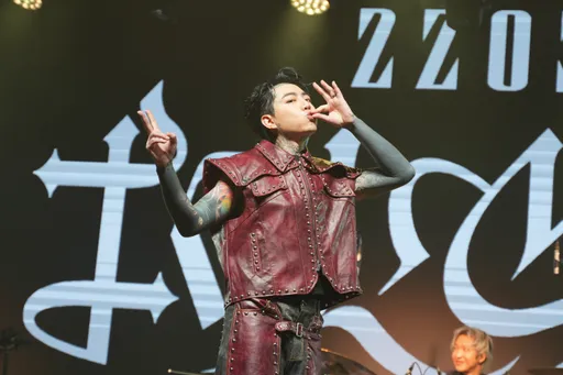 〈够爱〉版权官司打4年!谢和弦更一审判赔34万 提上诉遭驳回