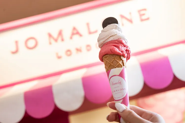 Venchi推出擁有酸甜滋味的「夏日莓果」冰淇淋。品牌提供