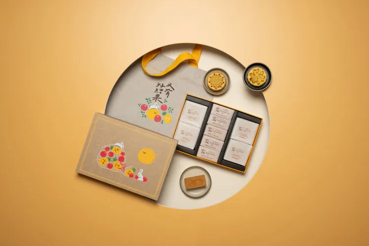 《微熱山丘》鳳梨酥月餅禮盒B。業者提供