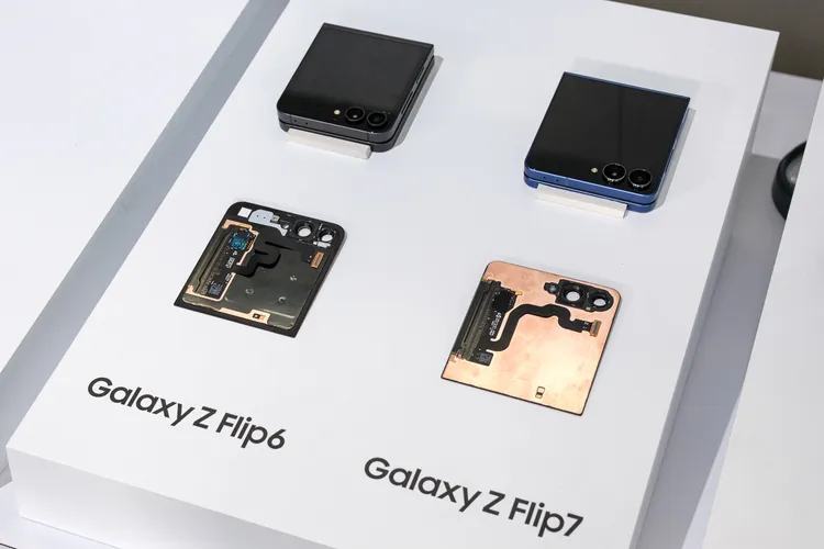 兩款新機均導入更大面積Vapor Chamber均熱片。三星提供