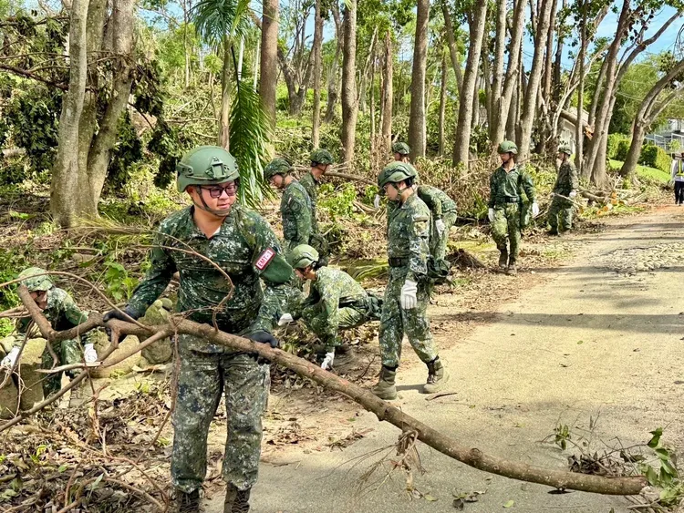 第五作戰區於漢光演習期間仍協助南部救災。第五作戰區提供