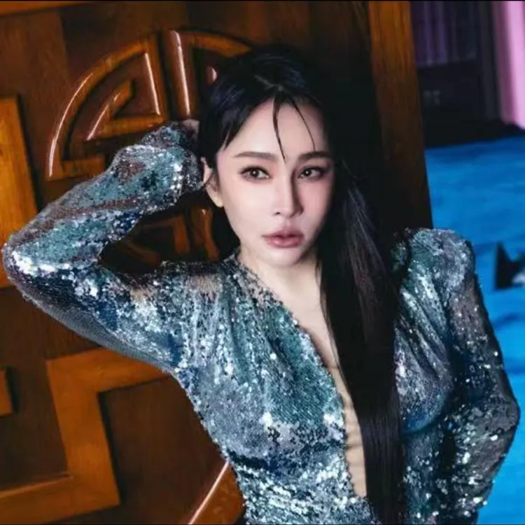 温嵐今滿46歲生日。翻攝温嵐臉書