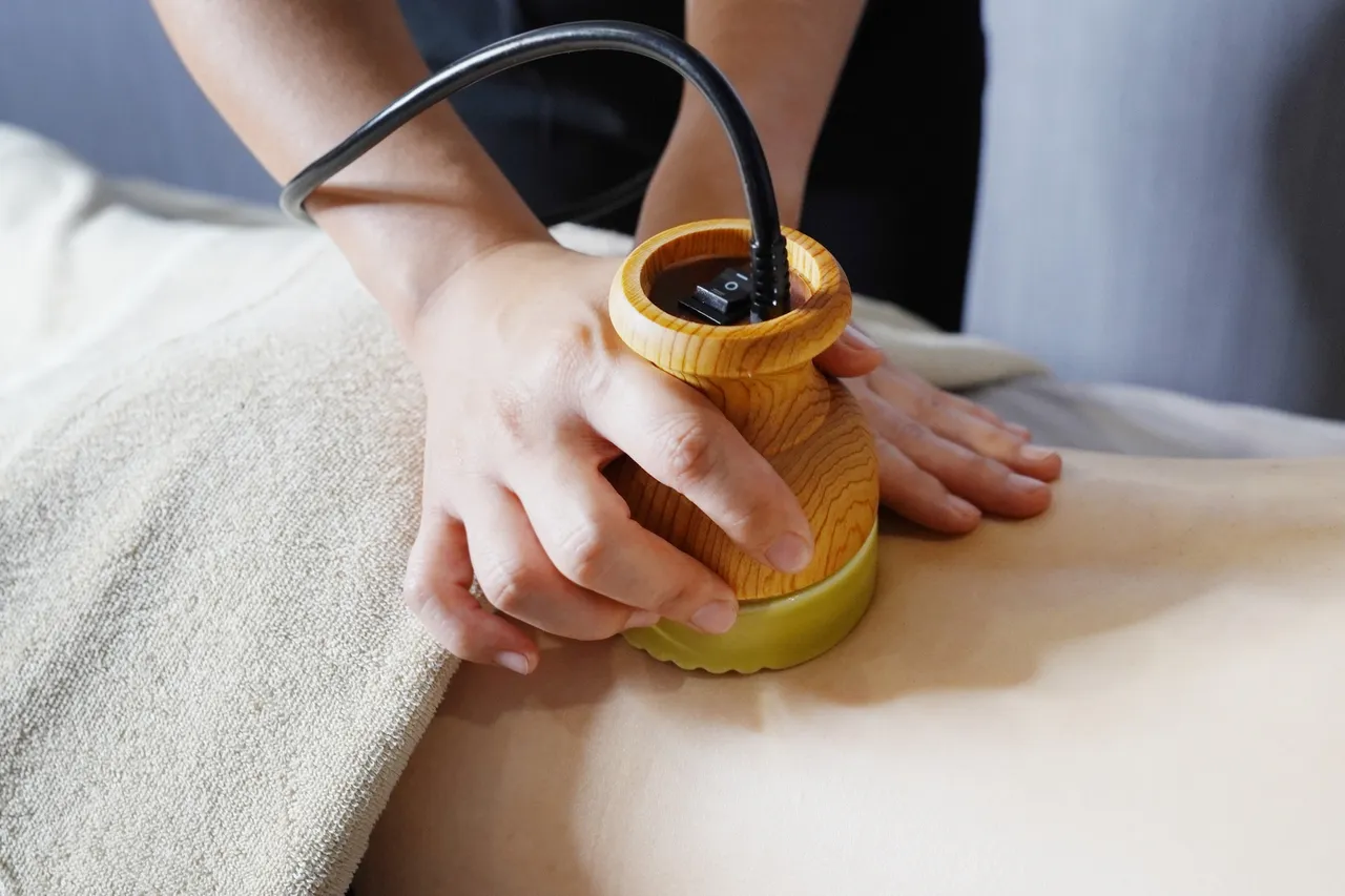 Revive SPA「极致。呵护」疗程,90mins/4500元。品牌提供