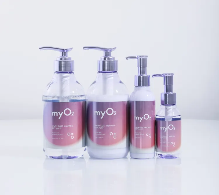 myO2紫光抗毛躁洗髮精/潤髮乳各450g／550元、髮油100ml／550元。品牌提供