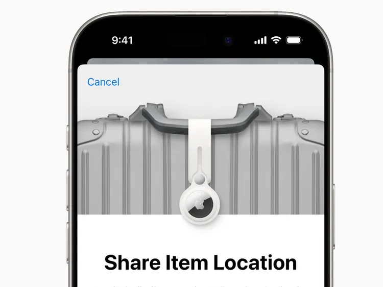 Apple為iOS加入簡易且安全與第三方 (如航空公司) 分享AirTag或「尋找」網路配件位置的功能。Apple提供