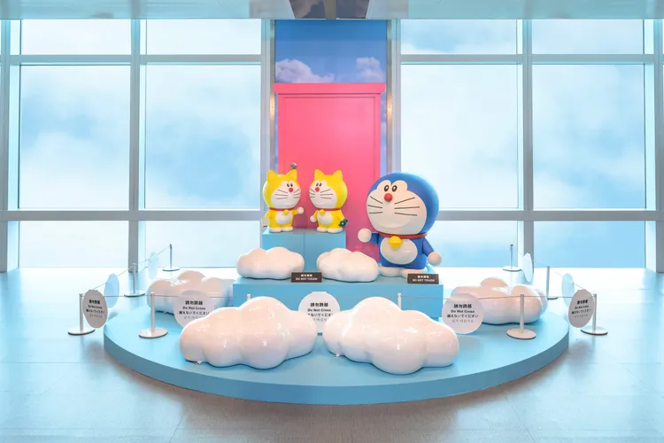 台北101觀景台《超級機器人傳奇特展》。台北101提供