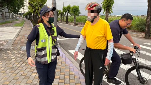 失智翁騎單車迷航!高雄鳳山騎到屏東里港 警察送他回家