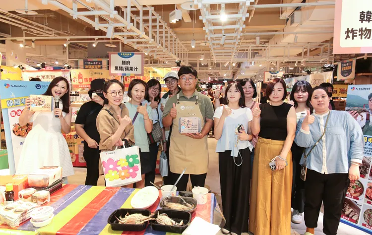 韩流美食热！高雄汉神巨蛋凉夏韩国展掀人潮　奉船长酱蟹品尝会人气爆棚