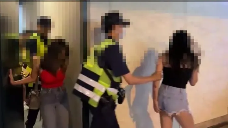 警方共查獲7名應召女，只有1人是台籍，其他都是泰國籍。民眾提供