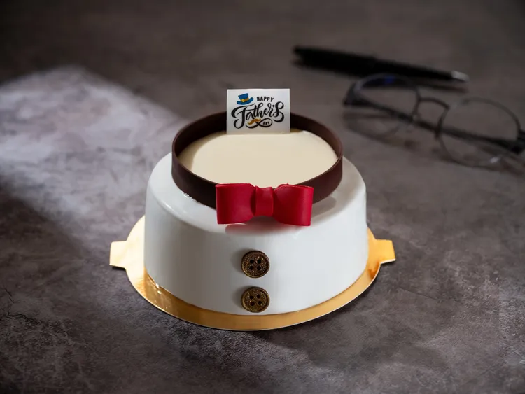 Baguette禮品烘焙坊暖心打造父親節蛋糕，7/31前預訂88折。業者提供