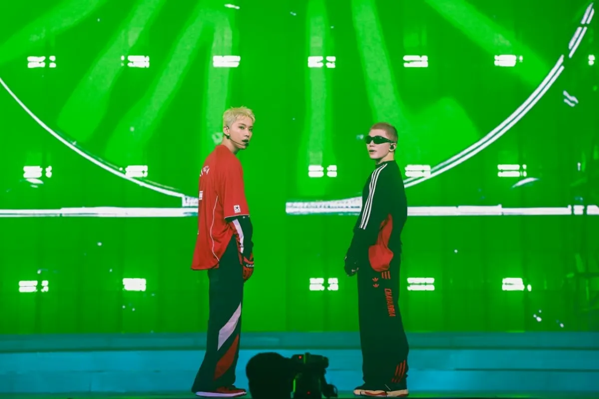 HOSHI(左)、WOOZI組成子團「H X W」(豪雨)。翻攝PLEDIS娛樂