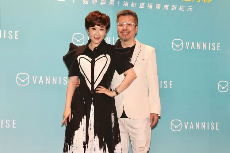 寇乃馨（左）、黃國倫被爆徵選演員「先繳萬元疑割韭菜」，2人今天出面回應了。莊宗達攝