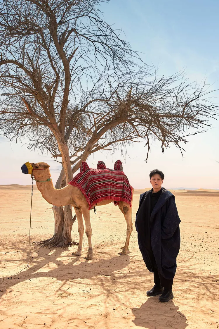 張信哲MV遠赴杜拜取景。潮水音樂提供