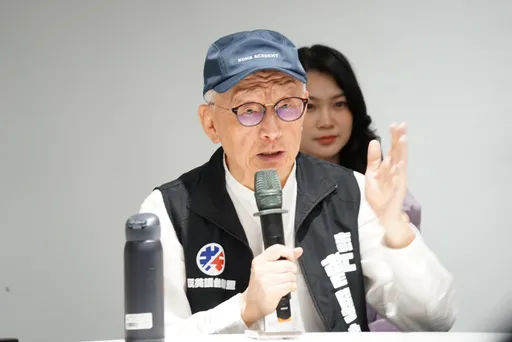 曹興誠823不玩了!他嗆「又半途而廢」:大罷免大放鳥