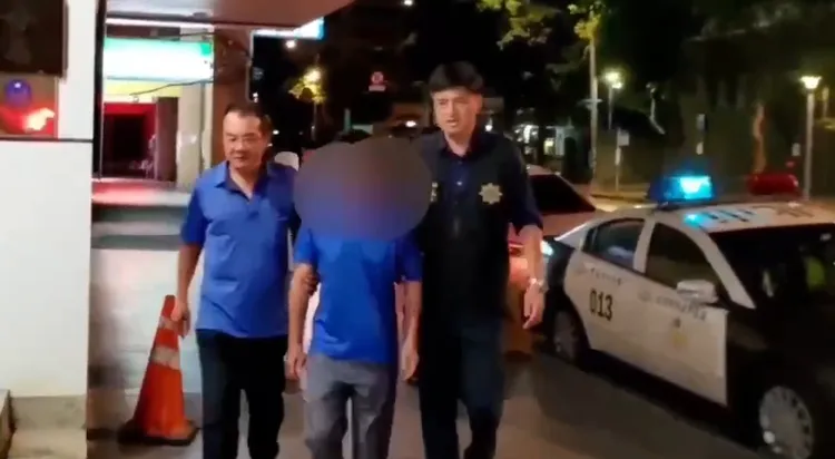 共謀蛋洗民進黨中央黨部其中一名洪嫌，今天凌晨被警方帶回。翻攝畫面