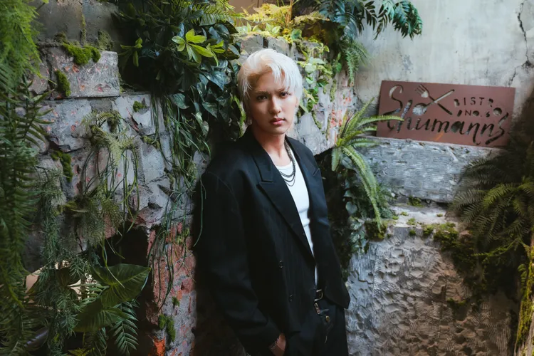 薛恩過去3年赴陸發展，一度不順到靠吃老本過活。華納音樂提供