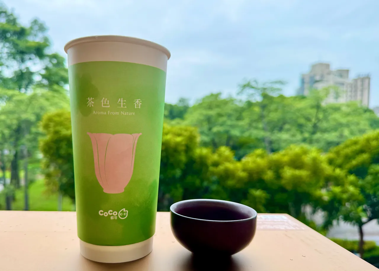 今(23日)推出好友日活动,一日限定大杯「28茉粉角轻乳茶」第二杯0元。CoCo提供